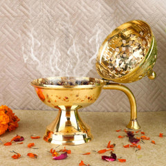 Pure Brass Dhuni Loban Burner with Long Handle –Antique Dhoop Dani for Pooja, Agarbatti & Home Purification