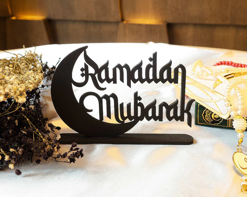 Ramadan Mubarak Metal Standing Table Decor | Islamic Home & Eid Decoration